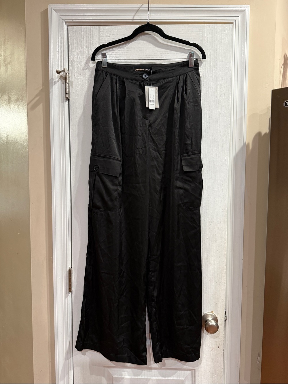 Wide-Leg Black Cargo Trousers